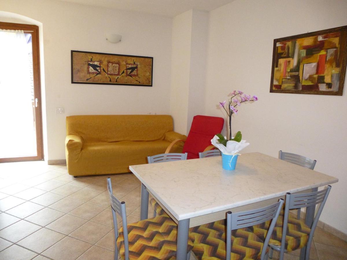 Tiarno di SottoCasa Anita公寓 外观 照片