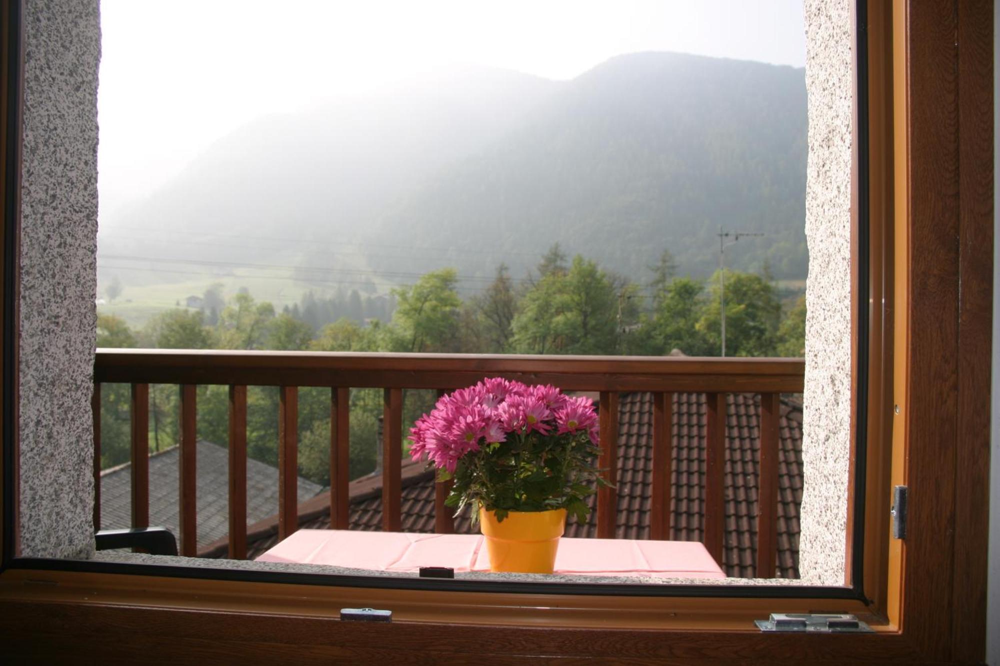 Tiarno di SottoCasa Anita公寓 外观 照片