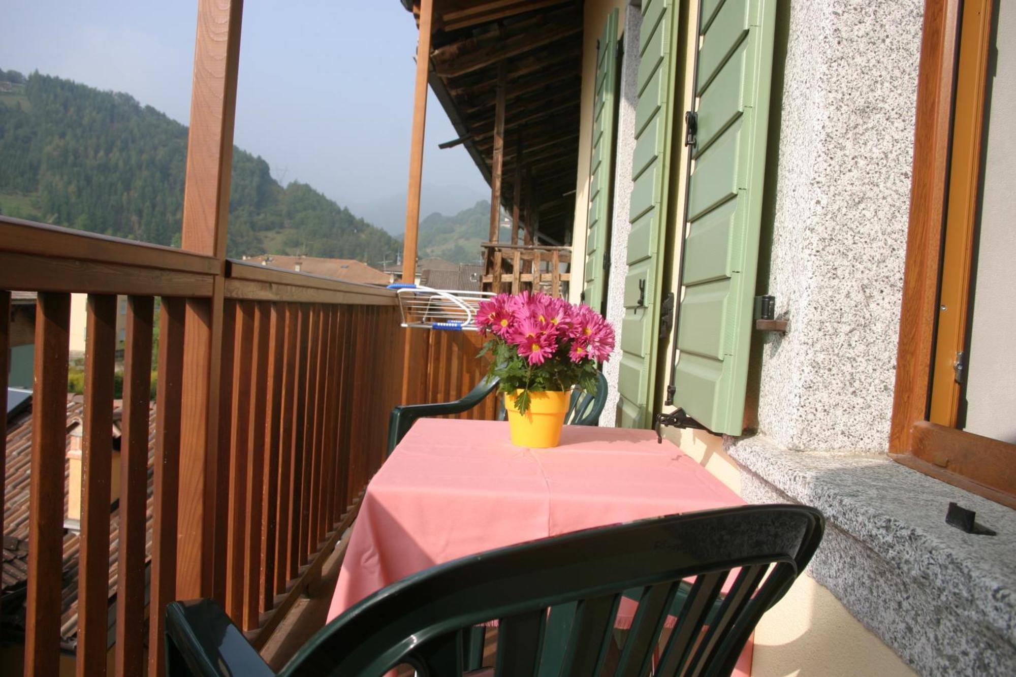 Tiarno di SottoCasa Anita公寓 外观 照片